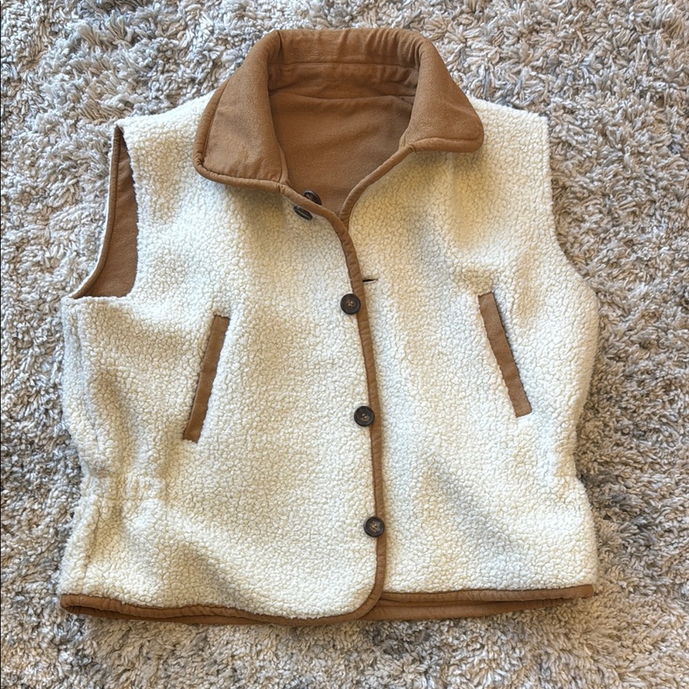 TSwarm Cream and Tan Sherpa Vest